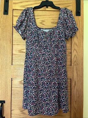 Navy Floral Short Sleeve Square Neck Dress